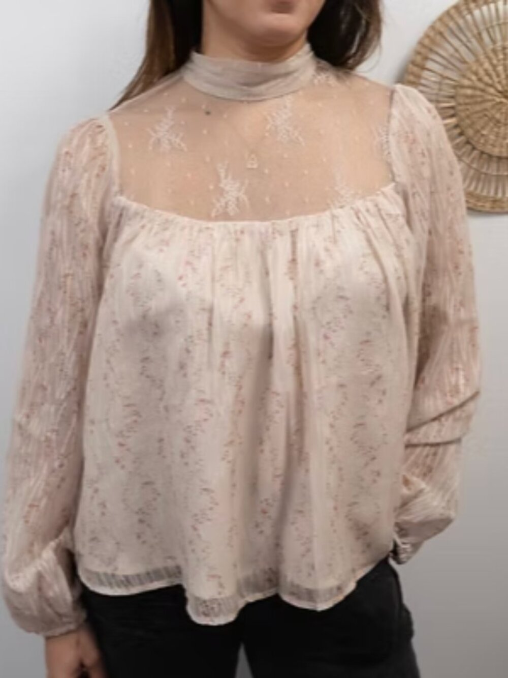 Floral Mesh Vintage-Inspired Long Sleeve Blouse